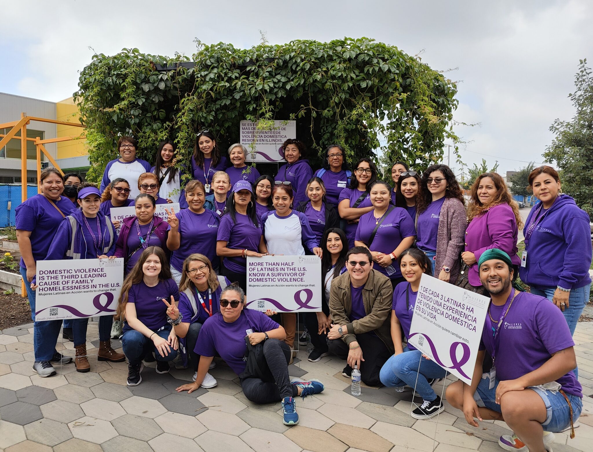 Mujeres Latinas en Acción (Mujeres),